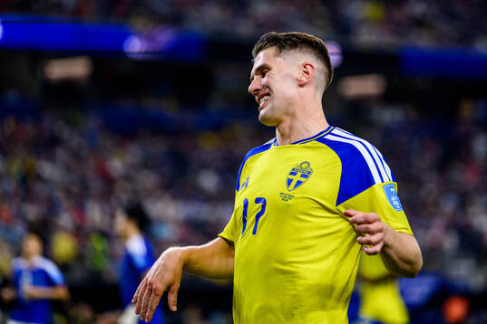 Viktor Gyökeres of Sweden looks dejected