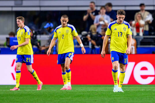 Viktor Gyökeres of Sweden looks dejected