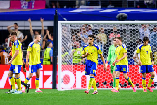 Yasin Ayari of Sweden looks dejected