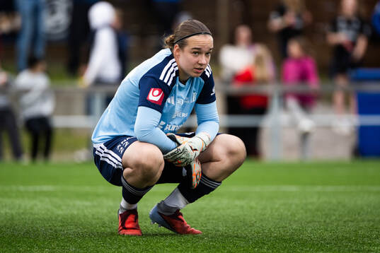 Piteås målvakt Elza Strazdi?a