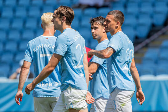 Malmö FFs Oscar Sjöstrand jublar