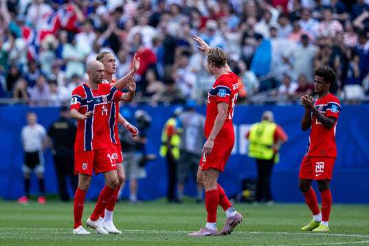 Thelo Aasgaard of Norway celebrates