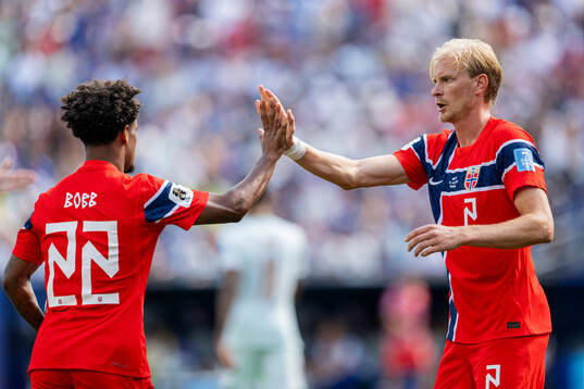 Oscar Bobb and Morten Thorsby of Norway