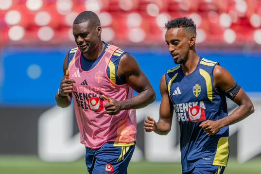 Ken Sema and Taha Ali of the Swedish national football team