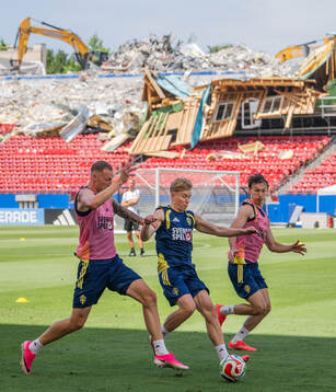 Gustaf Nilsson, Daniel Svensson and Hjalmar Ekdal of the