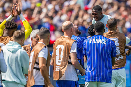 Ousmane Dembele of France celebrates
