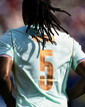 Jules Kounde of France