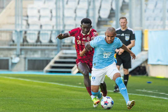 Midtjyllands Abdou Aziz och Malmö FFs Sashwat Rana