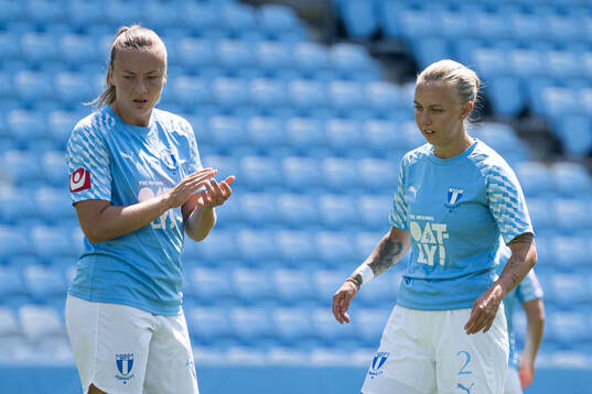 Malmö FFs Sara Kanutte Sørensen Fornes och Nathalie Hoff