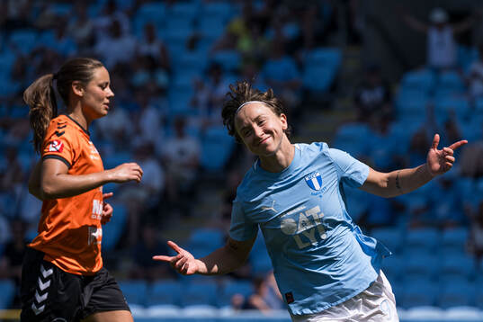 Bläddra bland fler bilder av Fotboll, Damallsvenskan, Malmö FF - Kristianstad