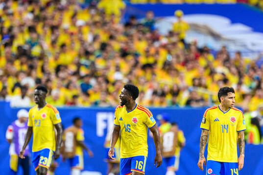 Davinson Sanchez, Jefferson Lerma and Gustavo Puerta of