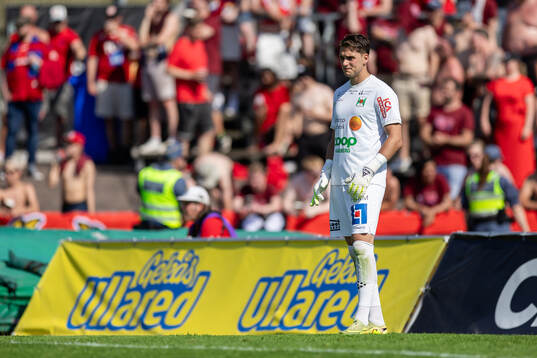 Varbergs målvakt Oscar Ekman