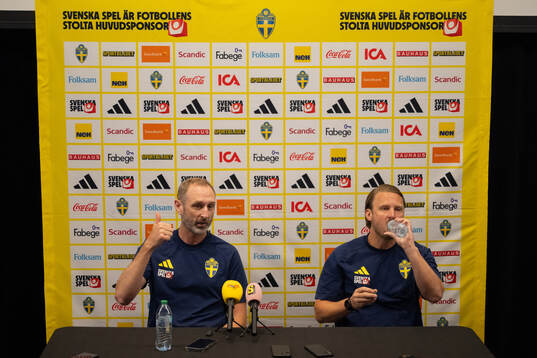 Assistant coach Andreas Georgson and assistant coach Björn