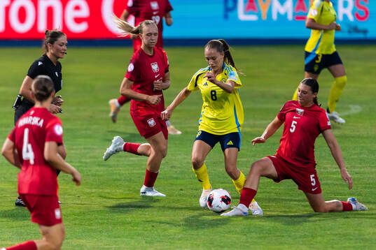 Augusta Priks of Sweden and Emilia Sobierajska of Poland