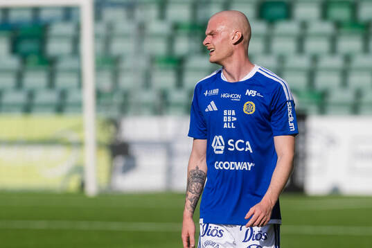 GIF Sundsvalls Lucas Forsberg deppar