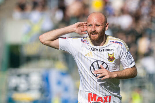 Bläddra bland fler bilder av Fotboll, Superettan, GIF Sundsvall - Östersund