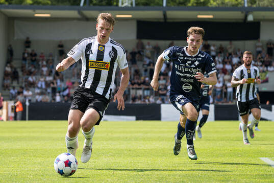 Landskronas Gustaf Bruzelius och IFK Värnamos Samuel