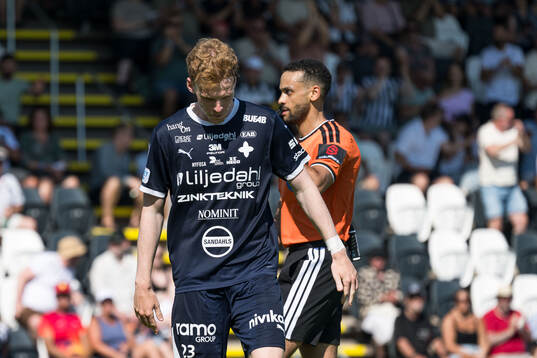 IFK Värnamos Logi Hrafn Robertsson deppar
