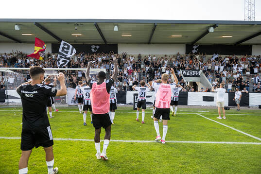 Landskronas spelare jublar