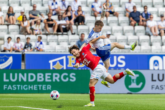 Norrbys Ture Spendler och IFK Norrköpings Ryan Nelson