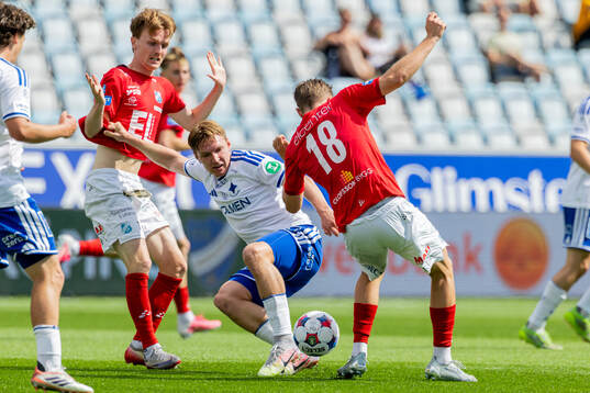 Norrbys Julius Johansson och IFK Norrköpings Aleksander