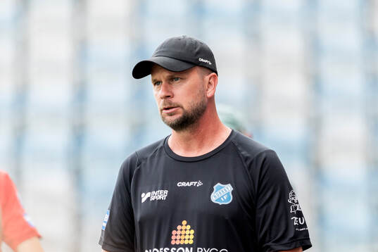 Norrbys tränare Tobias Linderoth
