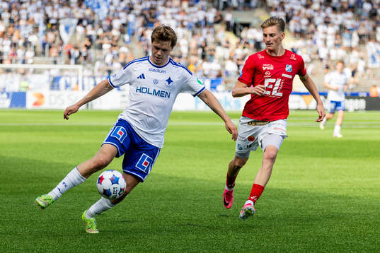 IFK Norrköpings Ture Sandberg och Norrbys Jamie Bichis
