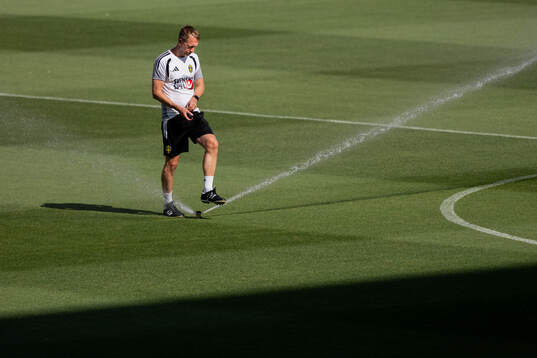 Bläddra bland fler bilder av Football, FIFA World Cup 2026, day 18, Sweden, Training