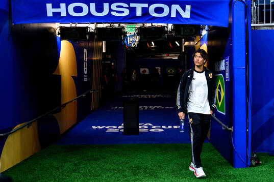 Koki Ogawa of Japan arrives