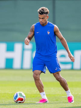 Désiré Doué of the French national football team at a