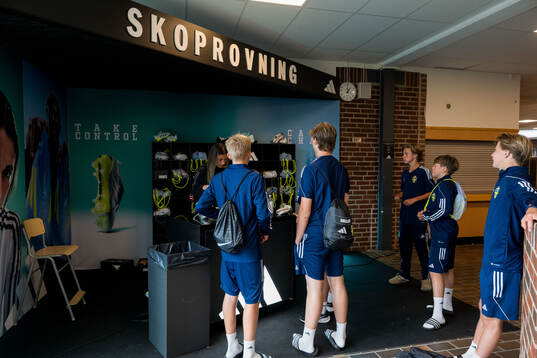 Skoprovning på SvFFs riksläger för P11