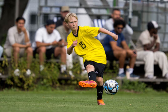 Ft2s Nils Ruhdensjö, Norrby IF
