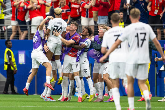 Antonio Nusa of Norway celebrates