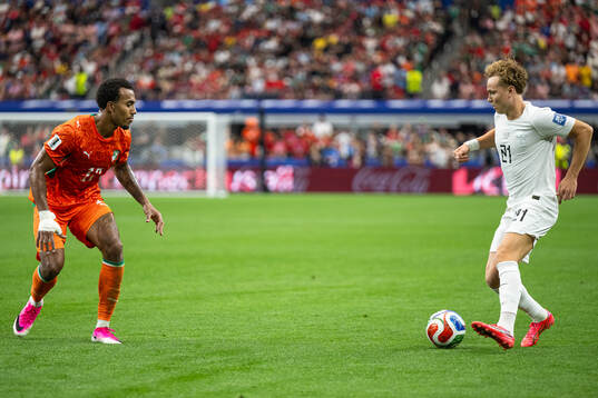 Guela Doue of Côte d'Ivoire and Andreas Schjelderup of
