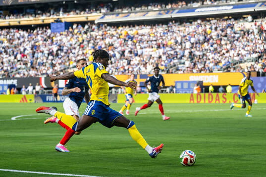 Anthony Elanga of Sweden