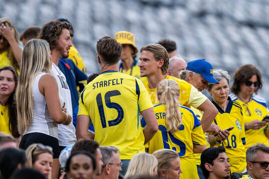 Carl Starfelt of Sweden with family