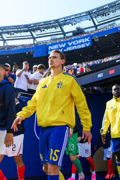 Carl Starfelt of Sweden enters the pitch