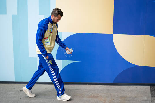 Goalkeeper Kristoffer Nordfeldt of Sweden arrives