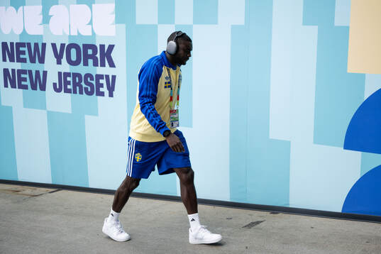 Ken Sema of Sweden arrives