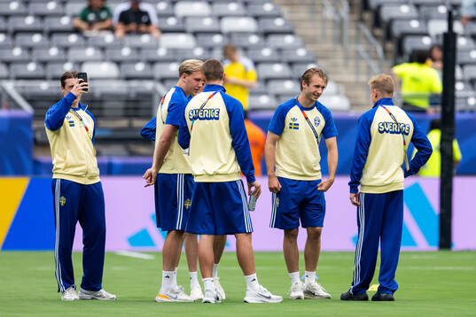 Herman Johansson and Benjamin Nygren of Sweden