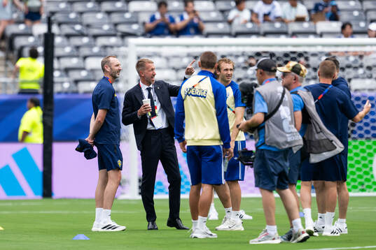 Assistant coach Andreas Georgson and H´head coach Graham