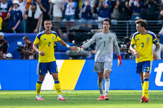 Gustaf Lagerbielke and goalkeeper Jacob Widell Zetterström