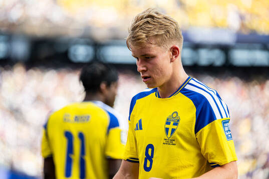 Daniel Svensson of Sweden