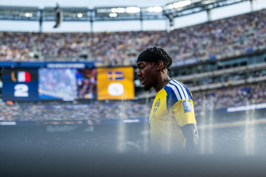 Anthony Elanga of Sweden
