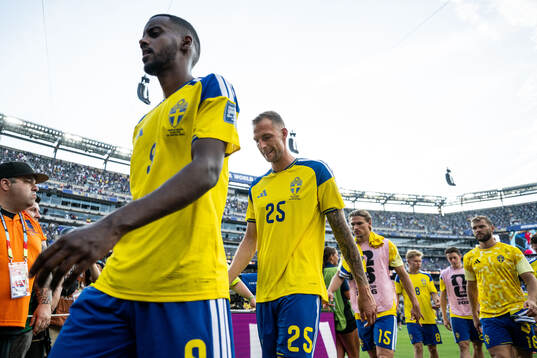 Gustaf Nilsson of Sweden looks dejected