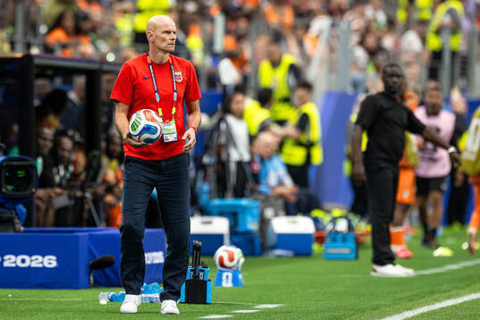 Head coach Ståle Solbakken of Norway