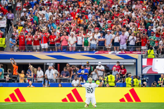 Antonio Nusa of Norway celebrates