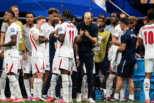 Head coach Thomas Tuchel and Marcus Rashford of England