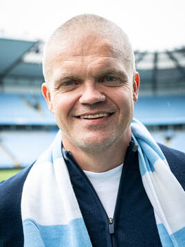 under en pressträff med Malmö FF