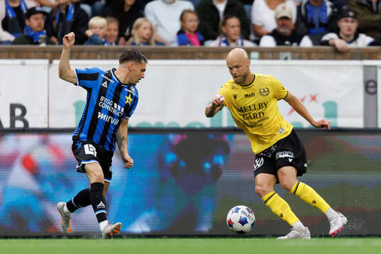 Sirius Isak Bjerkebo och Mjällbys Viktor Gustafson